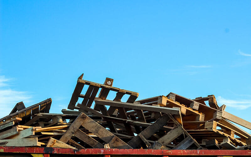 Switching to Plastic Pallets
